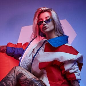 An Artist To Watch featured singer.